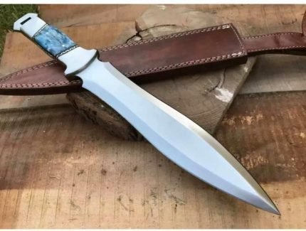 Custom Handmade 440C Steel Hunting knife With Leather Sheath