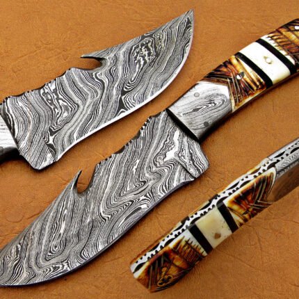 Damascus Steel Blade Gut Hook Bowie Knife 9 Inch