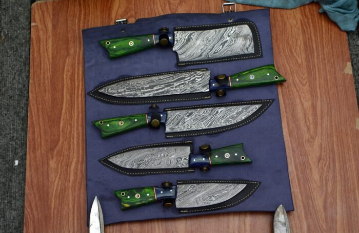 Damascus Steel fixed Hand made kitchen chef knives