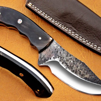 Damascus Steel Blade Skinner Knife With Buffalo Horn Handle 8 Inch