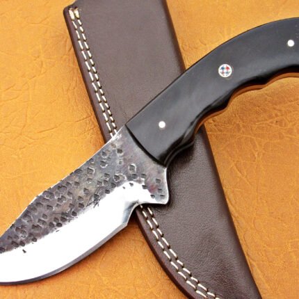 Damascus Steel Blade Skinner Knife With Buffalo Horn Handle 8 Inch