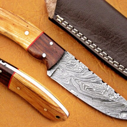 Damascus Steel Blade Skinner Knife With Olive Wood Handle