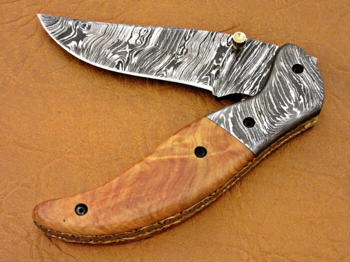 Damascus Steel Blade Folding Knife, wood Handle Overall 8.5 Inch