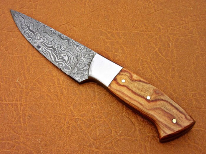Damascus Steel Blade Skinner Knife With Walnut Wood Handle