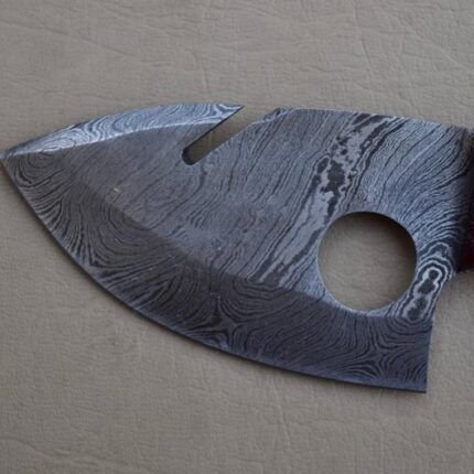 Handmade Damascus skinner knife with leather sheath Christmas present