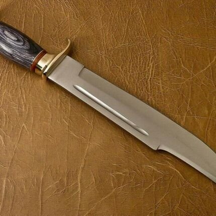 Amazing D2 steel Bowie knife With Leather Sheath