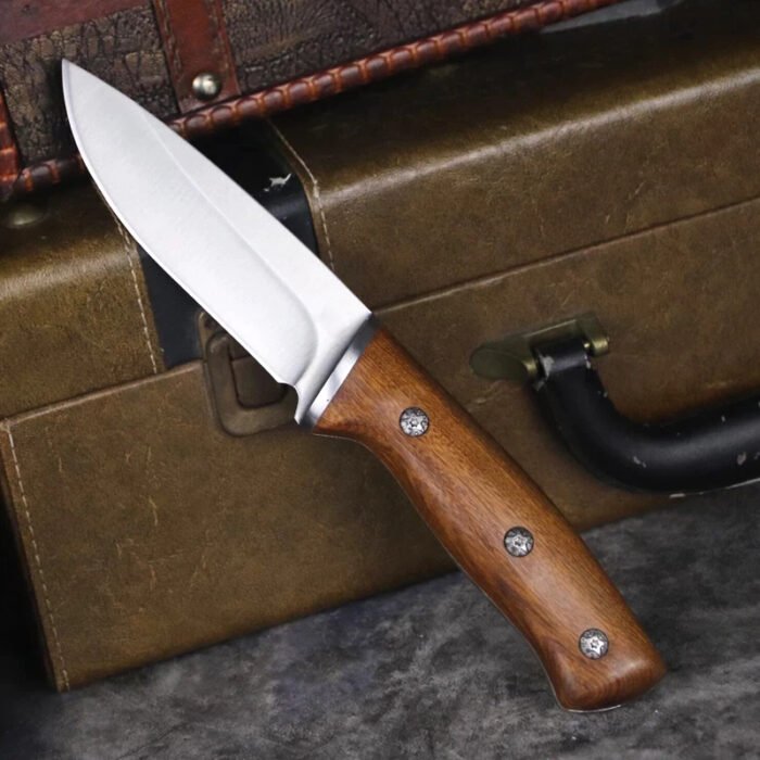 Yoyo's Self Defense Camping Knife With Leather Sheath