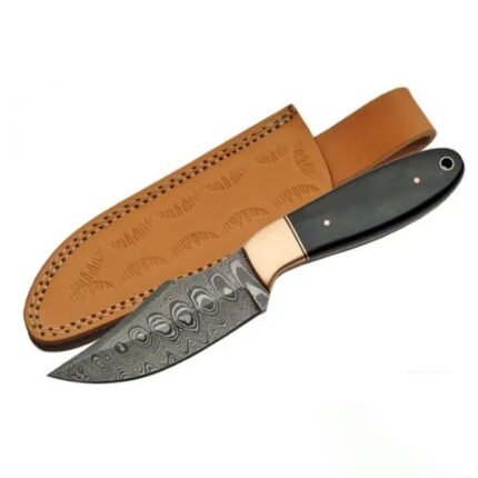 Custom-Handmade-Raindrop-Damascus-Steel-Knife-With-Horn-Handle.jpeg