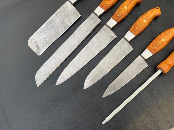 Set of 6 Damascus Handmade Knives